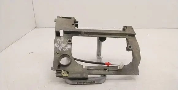 BMW 5 E39 Front door exterior handle/bracket 
