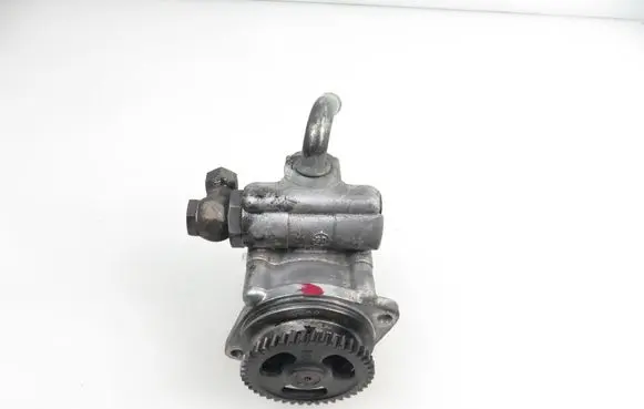 Volkswagen II LT Power steering pump 7683975902