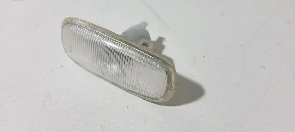 Audi A6 S6 C5 4B Front fender indicator light 4B0949127