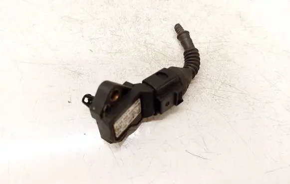 Audi A4 S4 B8 8K Air pressure sensor 0281002401