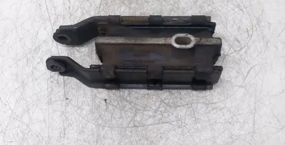 Volvo V60 Engine mount bracket 31262935
