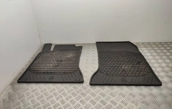 Mercedes-Benz B W246 W242 Car floor mat set A1766802400 A1766802600