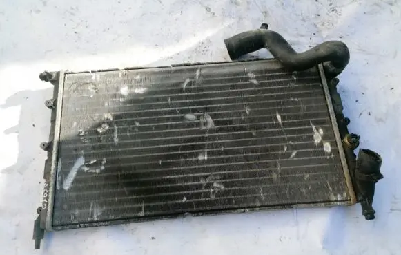 Coolant radiator