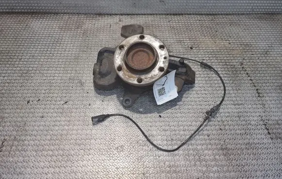 Volkswagen Crafter Front wheel hub spindle knuckle