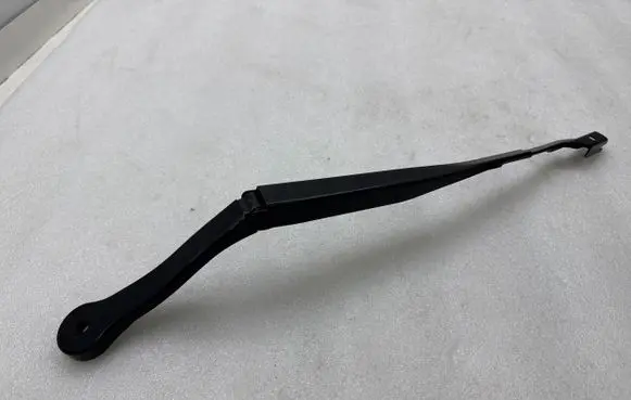 BMW X3 G01 Front wiper blade arm 7399009
