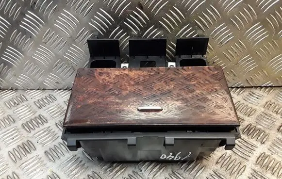Jaguar XF X250 Cup holder 8X2354045C22A