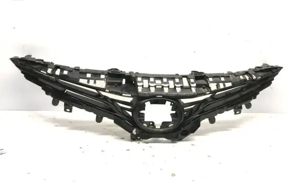 Toyota Camry VIII XV70 Front grill 5311133610