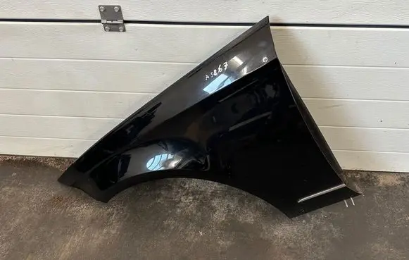Mercedes-Benz CLS C218 X218 Fender