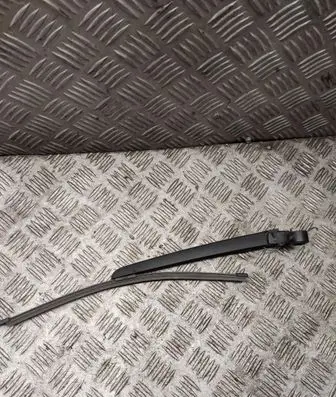 Audi A3 S3 8V Rear wiper blade 8V3955407