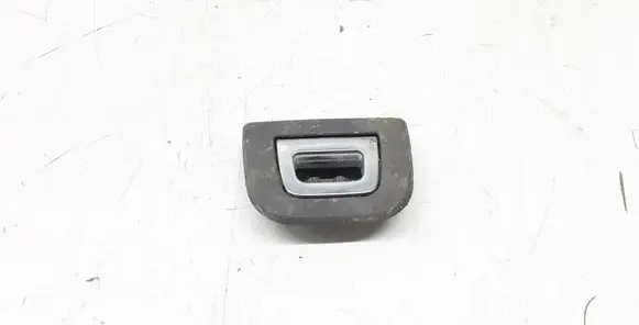 BMW 7 E65 E66 Tie down hook / loop 