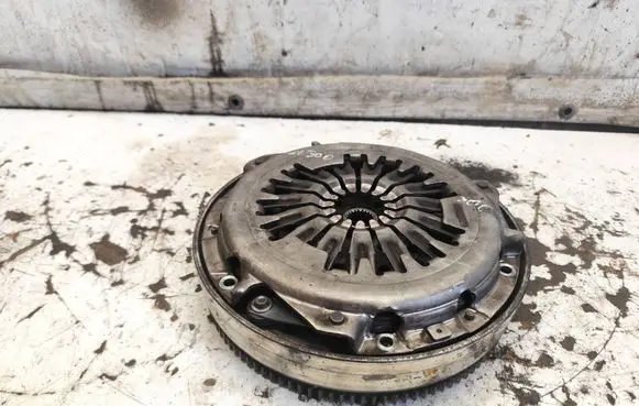 Mazda MPV II LW Clutch set kit RF2916610A 090619020479