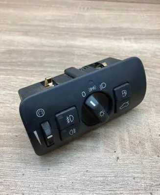 Volvo V70 Light switch 30739414 04066322