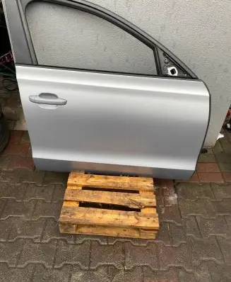 Audi A8 S8 D4 4H Front door