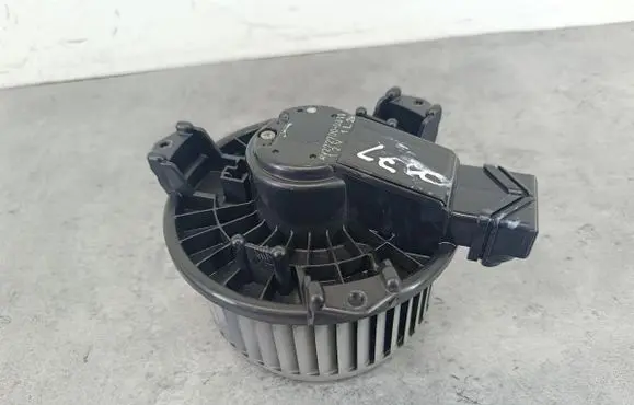 Toyota Yaris Heater fan/blower AV2727000311