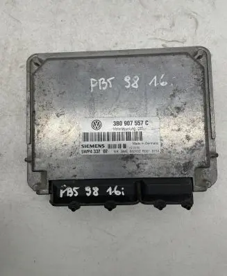 Volkswagen PASSAT B5 Engine control unit/module 3B0907557C 5WP433202