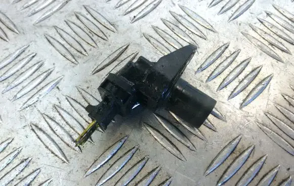 Mercedes-Benz Vito Viano W639 Camshaft speed sensor 