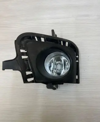 Toyota Prius (XW30) Front fog light