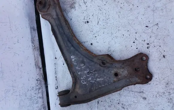 Opel Astra F Front lower control arm/wishbone