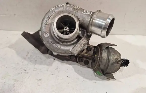 Peugeot 308 Turbo 9677063780