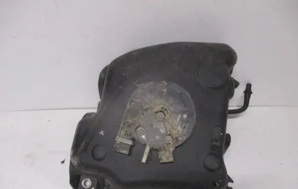 Volkswagen PASSAT B9 AdBlue liquid reservoir 3Q0131877C