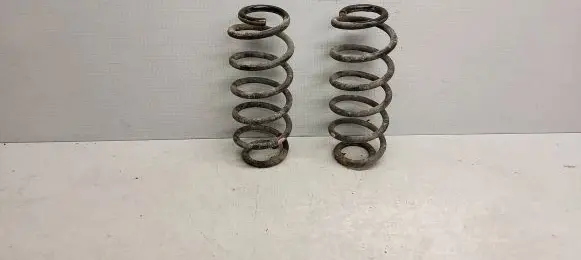 Toyota Verso Rear coil spring
