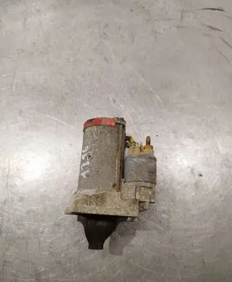 Volvo S40 Starter motor 30659478