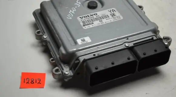 Volvo V70 Engine control unit/module 31272462 0281012765 1039S18372