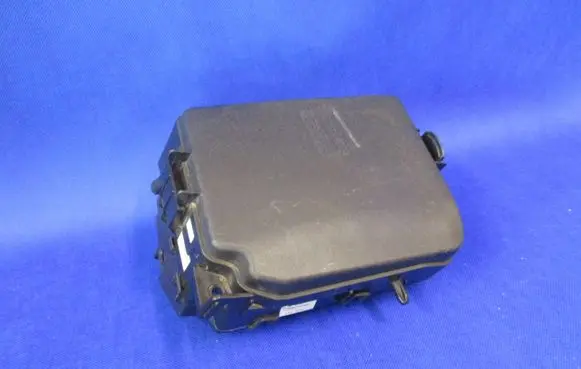 Hyundai i40 Fuse module 919513X160 15G20 5890