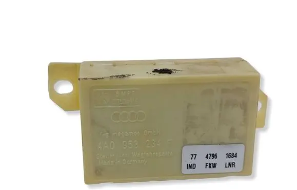 Audi A6 S6 C4 4A Immobilizer control unit/module 4A0953234F