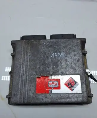 Chrysler Pacifica LP gas control unit module E3021001 R001001 67R011002