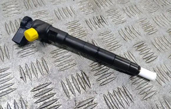 Volkswagen Crafter Fuel injector 03N130277J
