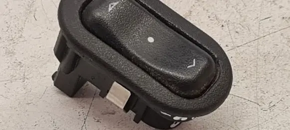 Opel Zafira A Electric window control switch 13363100 90551388