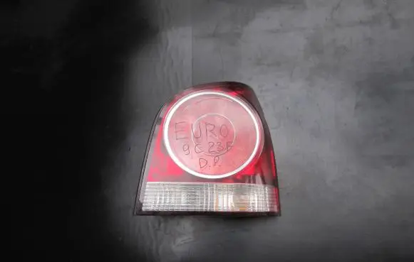 Volkswagen Polo IV 9N3 Rear/tail lights 965348