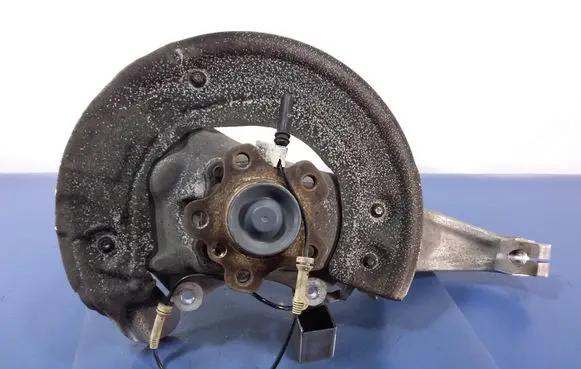 BMW 7 G11 G12 Front wheel hub spindle knuckle 6879171