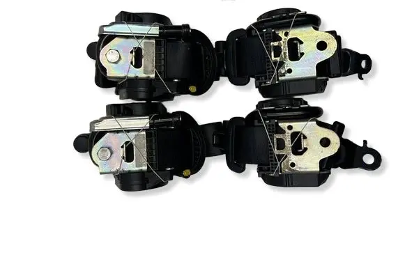 Porsche Taycan 9J1 Set of seat belts 