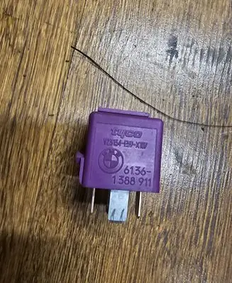BMW X5 E53 Other relay 61361388911