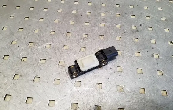 Volkswagen Phaeton Airbag deployment crash/impact sensor 8E0959643D