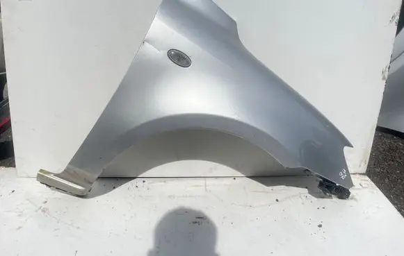 Mazda 2 Fender