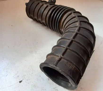 BMW 3 E36 Air intake hose/pipe 1727635