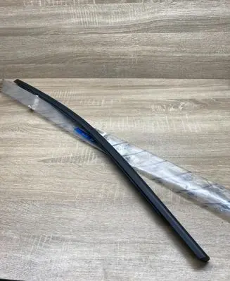 KIA Rio Rear door window/glass frame 8321017001