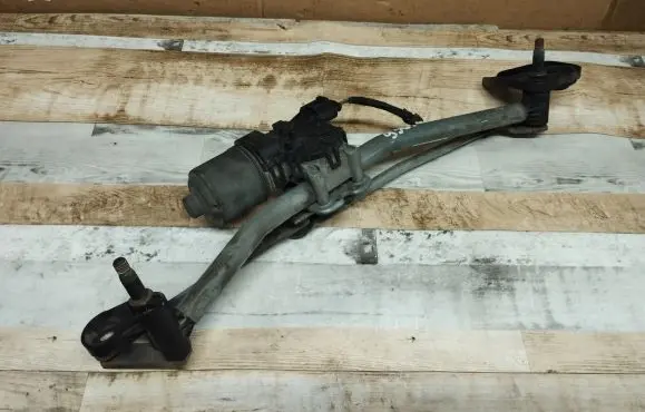 Opel Astra H Front wiper linkage and motor 3397020632 13111211