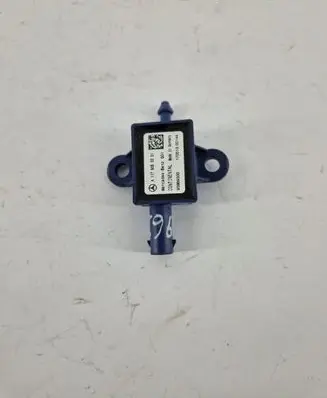 Mercedes-Benz CLA C117 X117 W117 Airbag deployment crash/impact sensor A1179053001