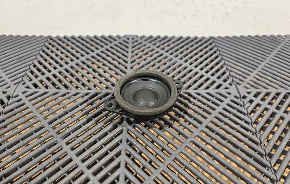 Lexus CT 200H Front door speaker EAS9PM131A G800402A