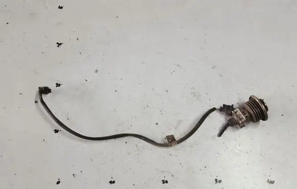 Mercedes-Benz E W212 AdBlue injector A0004900713