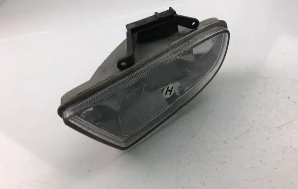 Hyundai Accent Headlight/headlamp 9220225300