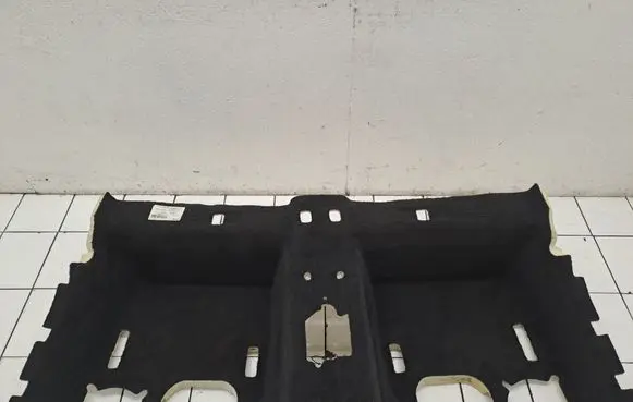 BMW 6 F12 F13 Rear floor carpet liner 8052374