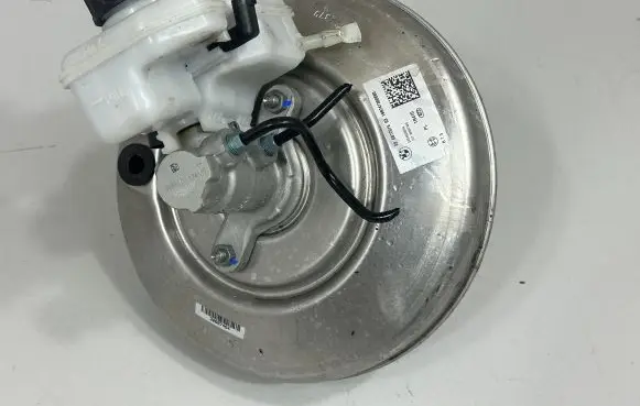 BMW X2 F39 Brake booster 6873440 6872076
