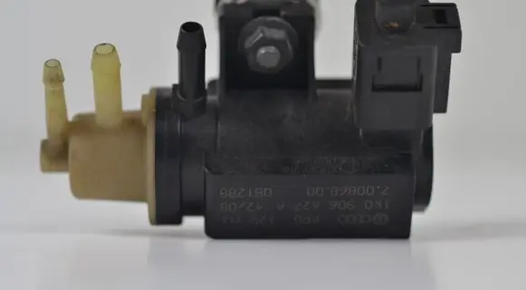 Audi A8 S8 D3 4E Turbo solenoid valve 1K0906627A 08T288 70086800