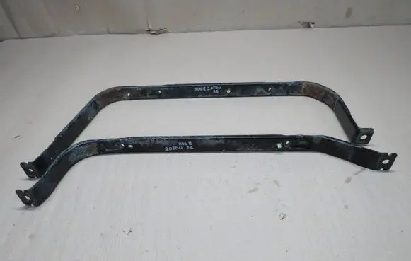 Ford Kuga II Fuel tank mounting bracket 