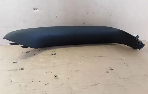 Volkswagen Golf VII (D)pillar trim (top) 5G9867603A